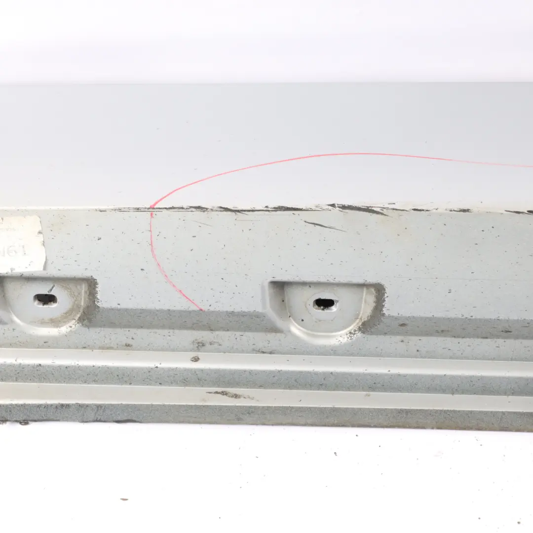 Side Skirt Front Left N/S Sill Strip Titansilber Silver Metallic 354 to BMW Z4 E89 with Part number 0037523 BMW Z4 E89 Side Skirt Front Left N/S Sill Strip Titansilber Silver Metallic 354 - SKU 0037523-TS - Part number 0037523