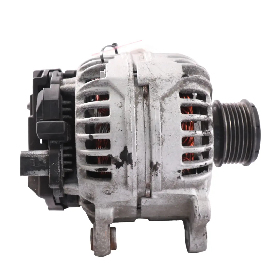 Alternator 120A Bosch do Volkswagen Crafter 2.0 TDI o numerze 028903028E Volkswagen Crafter 2.0 TDI Alternator 120A Bosch - SKU 028903028E - Numer Części 028903028E
