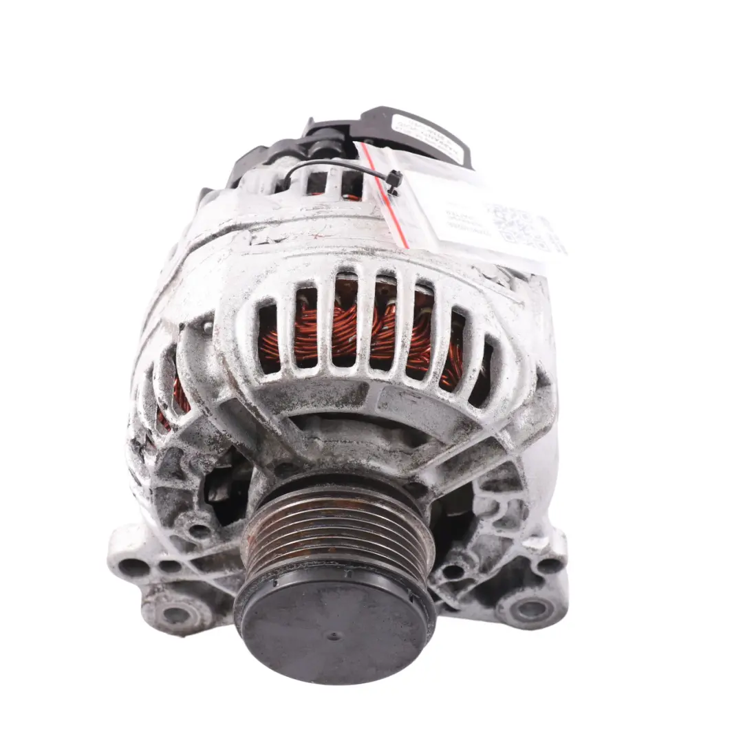 Motore Alternatore 120A Bosch per Volkswagen Crafter 2.0 TDI con numero di parte 028903028E Volkswagen Crafter 2.0 TDI Motore Alternatore 120A Bosch - SKU 028903028E - Numero di parte 028903028E