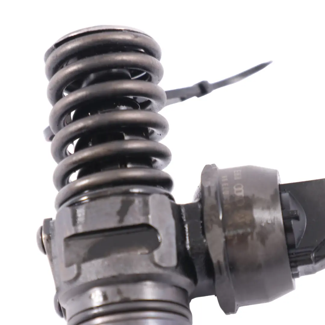 Volkswagen VW Caddy Fuel Injector Injection Nozzle - SKU 038130073BN - Part number 038130073BN