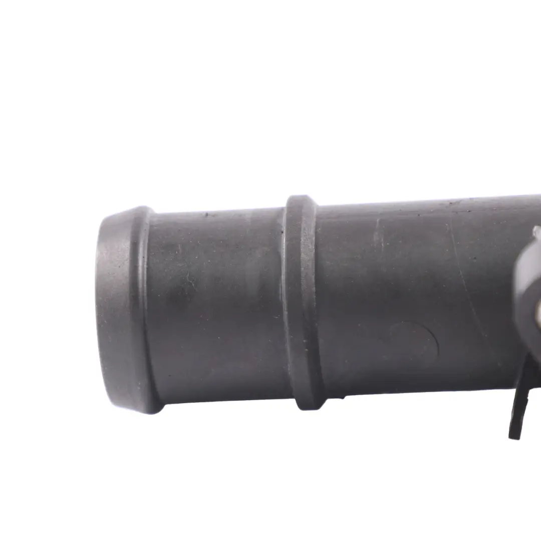 Refrigerante Brida Bomba de Agua Termostato para Volkswagen VW Caddy con número de pieza 03G121132B Volkswagen VW Caddy Refrigerante Brida Bomba de Agua Termostato - SKU 03G121132B - Número de pieza 03G121132B