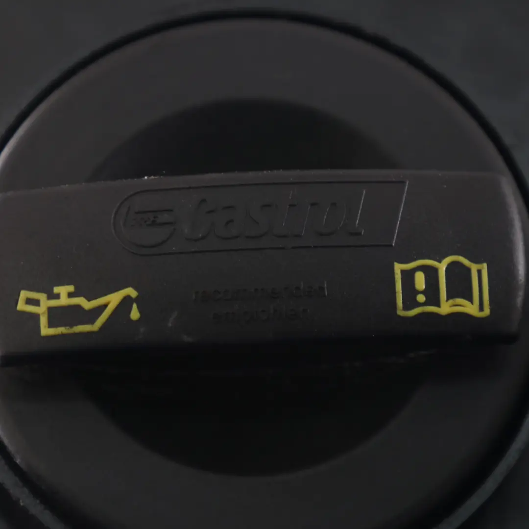 Tapón del tubo de entrada de aceite del Volkswagen Crafter para con número de pieza 03L115308 Tapón del tubo de entrada de aceite del Volkswagen Crafter - SKU 03L115308 - Número de pieza 03L115308