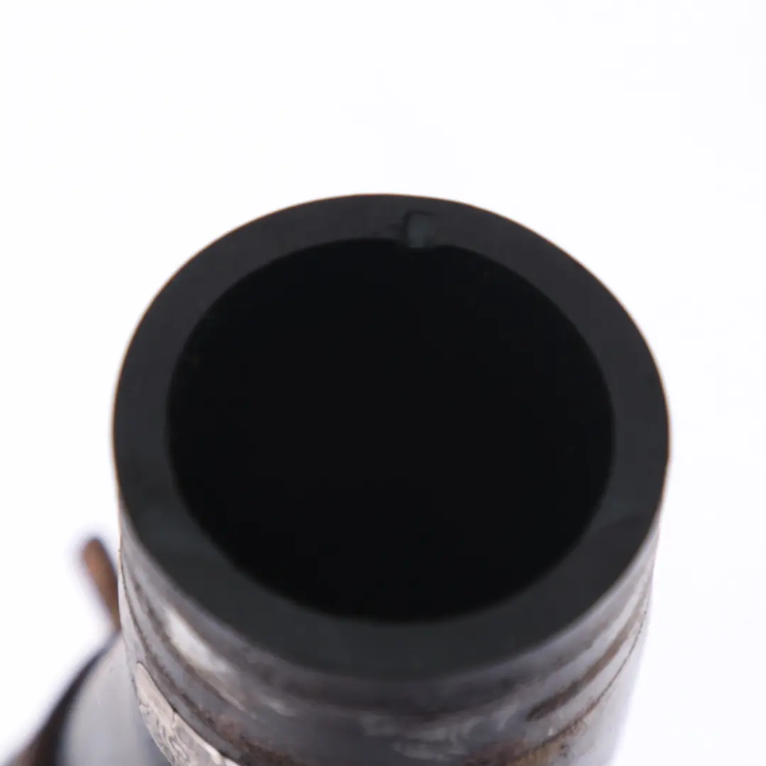 Tuyau de remplissage d'huile flexible pour Volkswagen Crafter à propos du numéro de pièce 03L115310 Volkswagen Crafter Tuyau de remplissage d'huile flexible - SKU 03L115310 - Numéro de pièce 03L115310