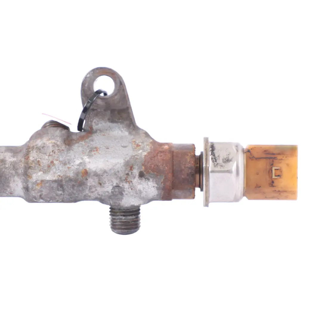 Listwa Wtryskowa do Volkswagen Crafter o numerze 03L130089J Volkswagen Crafter Listwa Wtryskowa - SKU 03L130089J - Numer Części 03L130089J