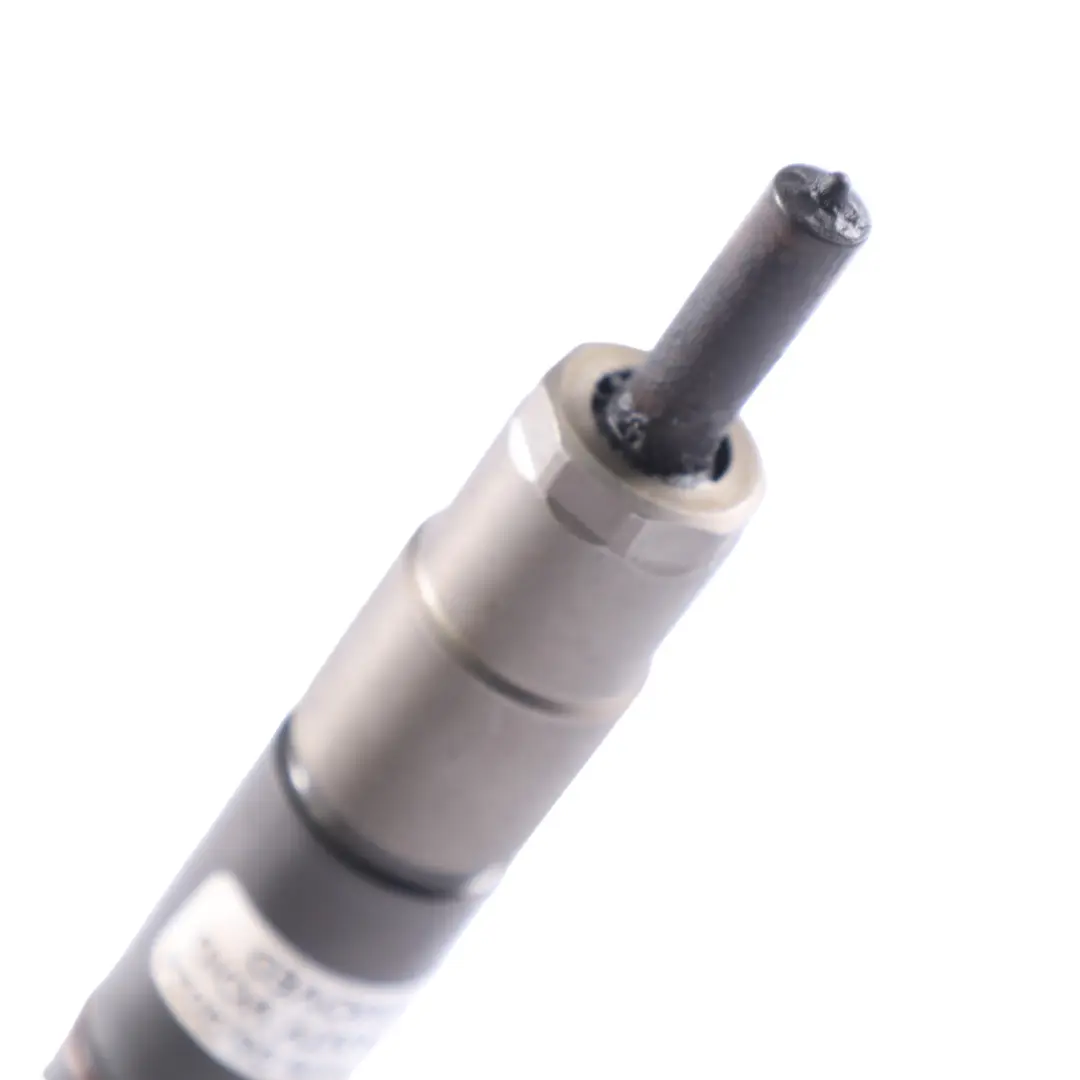Injecteur de carburant Buse d'injection pour Volkswagen Crafter 2.0 TDI à propos du numéro de pièce 03L130277Q Volkswagen Crafter 2.0 TDI Injecteur de carburant Buse d'injection - SKU 03L130277Q - Numéro de pièce 03L130277Q