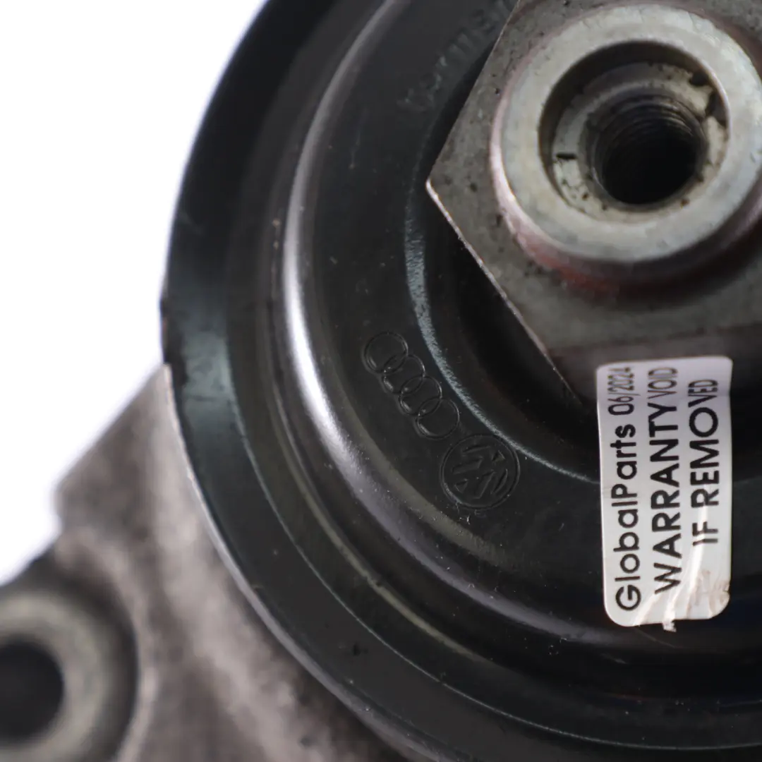 Viskolüfter Halterung für Volkswagen Crafter mit Teilenummer 03L145167A Volkswagen Crafter Viskolüfter Halterung - SKU 03L145167A - Teilenummer 03L145167A