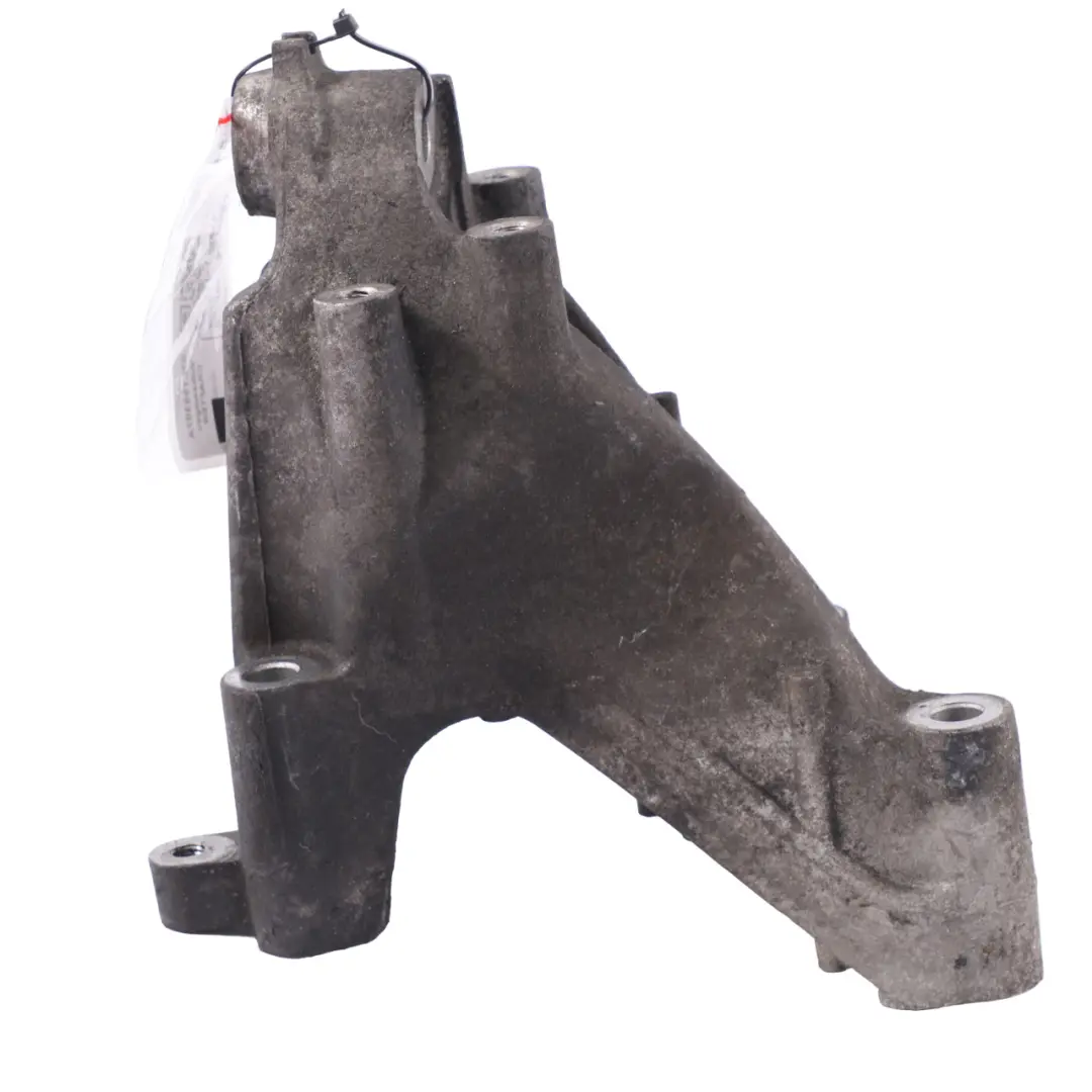 Supporto staffa motore portante per Volkswagen Crafter con numero di parte 03L199307A Volkswagen Crafter Supporto staffa motore portante - SKU 03L199307A - Numero di parte 03L199307A