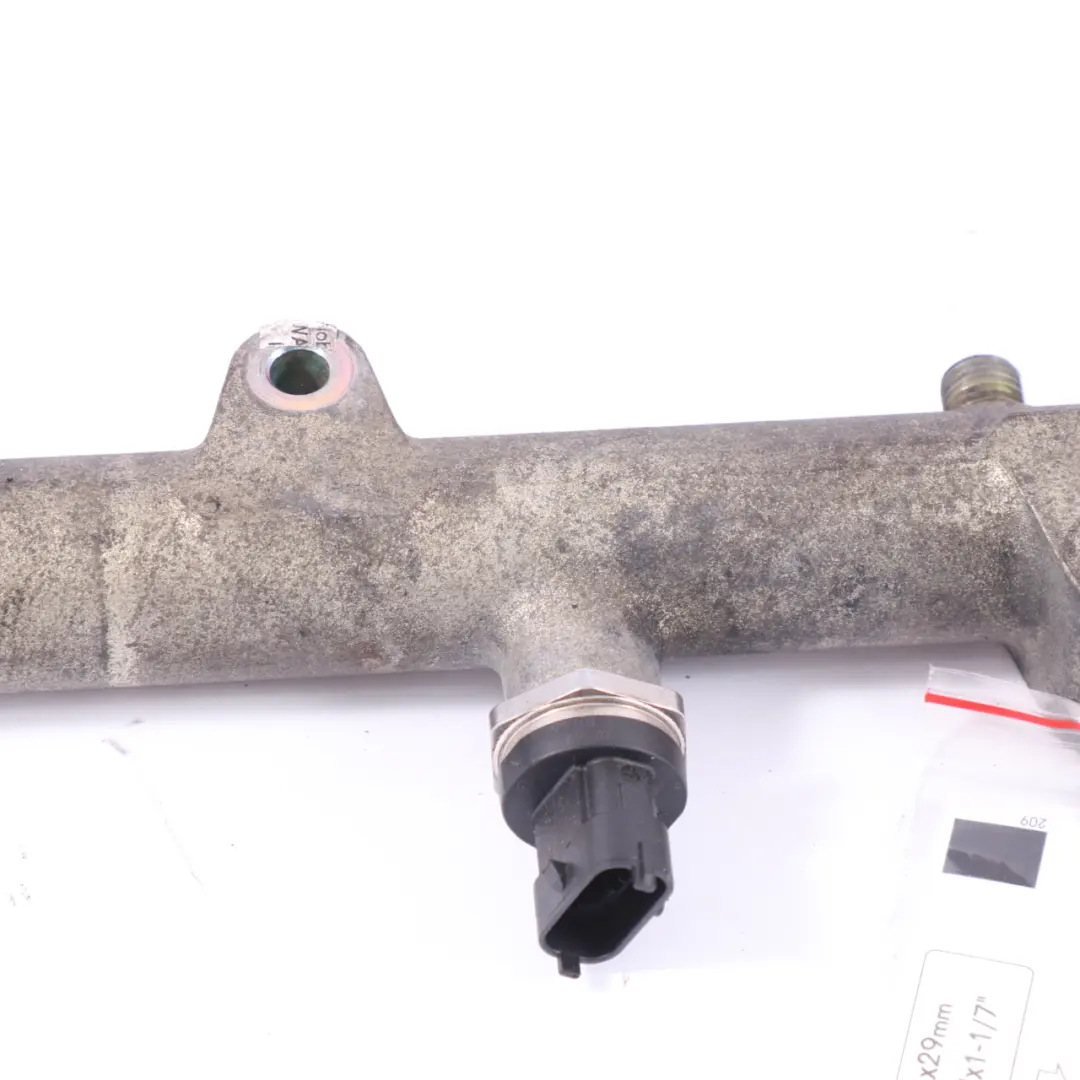2.8L CRD Diesel Fuel Injection Rail to Chrysler Grand Voyager with Part number 0445214041 Chrysler Grand Voyager 2.8L CRD Diesel Fuel Injection Rail - SKU 0445214041 - Part number 0445214041