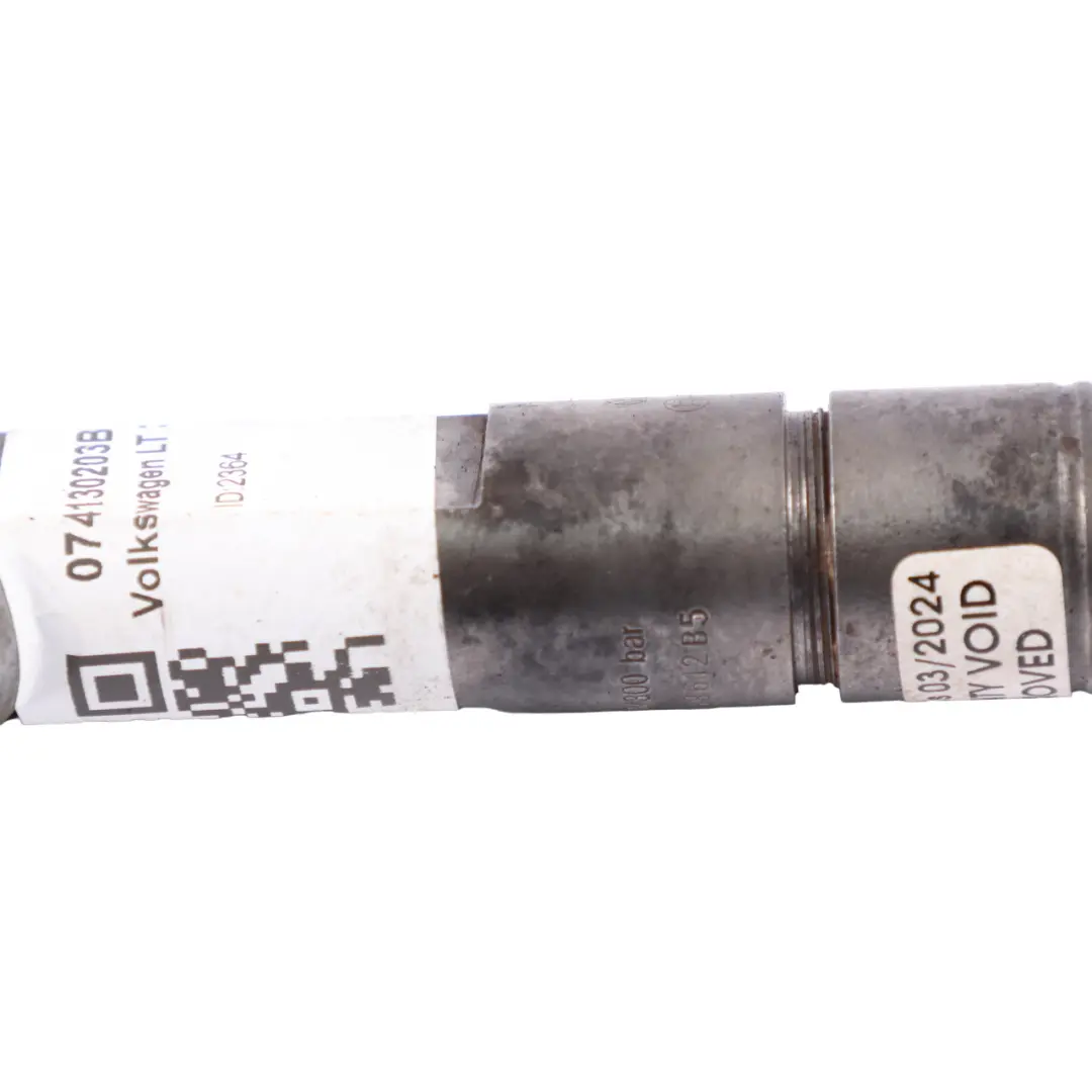Volkswagen LT 35 Diesel 2.5 TDi Engine AVR Fuel Injector - SKU 074130203B - Part number 074130203B