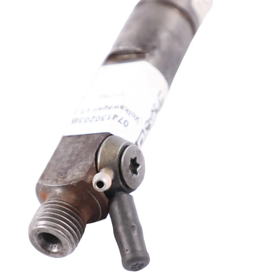Volkswagen LT 35 Diesel 2.5 TDi Motor AVR Inyector de combustible - SKU 074130203B - Número de pieza 074130203B