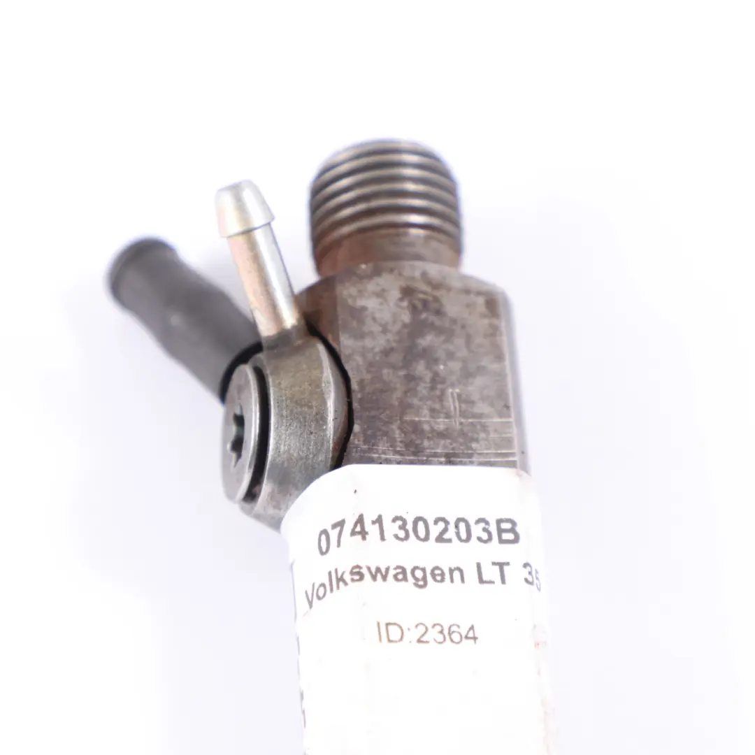 AVR Inyector de combustible para Volkswagen LT 35 Diesel 2.5 TDi Motor con número de pieza 074130203B Volkswagen LT 35 Diesel 2.5 TDi Motor AVR Inyector de combustible - SKU 074130203B - Número de pieza 074130203B