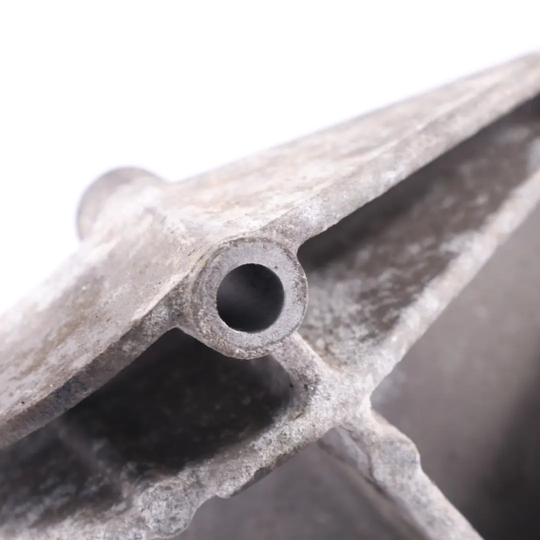 ACV Motor Halterung für Volkswagen LT 35 mit Teilenummer 074199307B Volkswagen LT 35 ACV Motor Halterung - SKU 074199307B - Teilenummer 074199307B