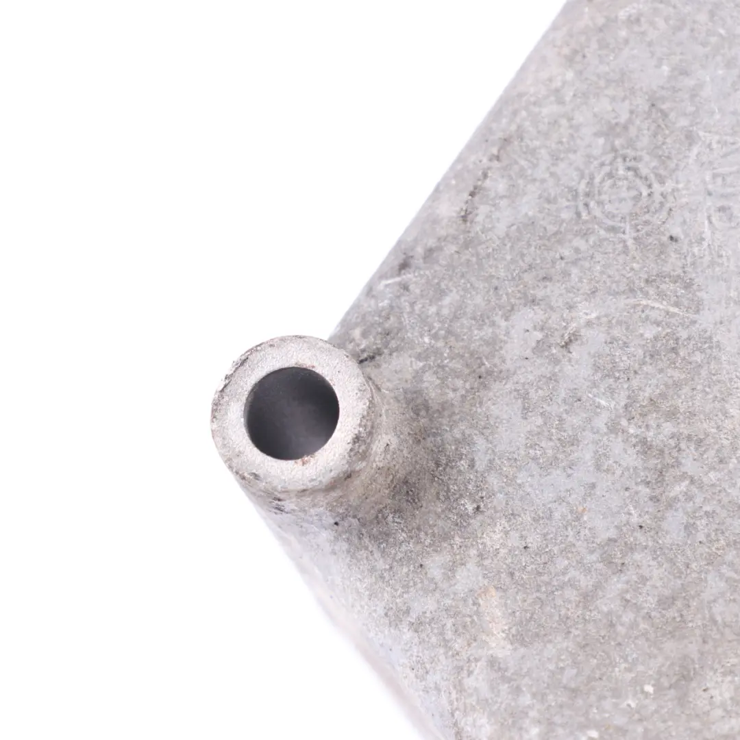 Volkswagen LT 35 ACV Engine Mount Bracket Support - SKU 074199307B - Part number 074199307B