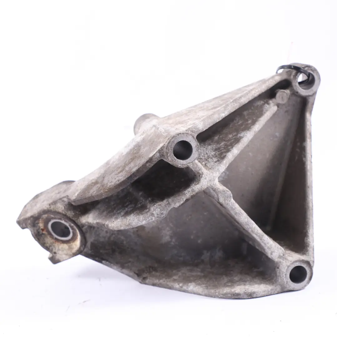 Volkswagen LT 35 ACV Engine Mount Bracket Support - SKU 074199307B - Part number 074199307B