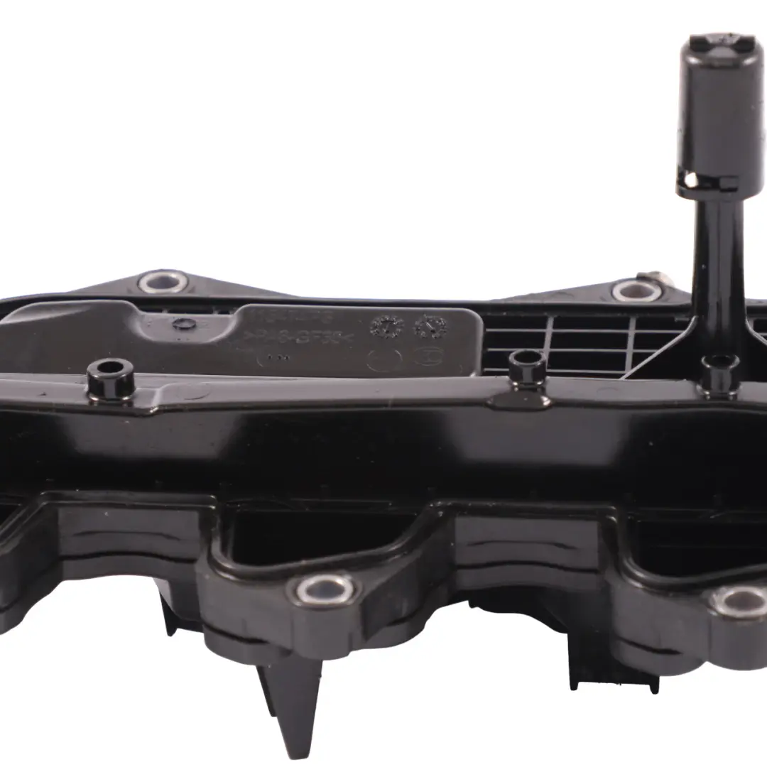 Couvercle de soupape Couvercle de cylindre pour Renault Megane à propos du numéro de pièce 118302055R Renault Megane Couvercle de soupape Couvercle de cylindre - SKU 118302055R - Numéro de pièce 118302055R