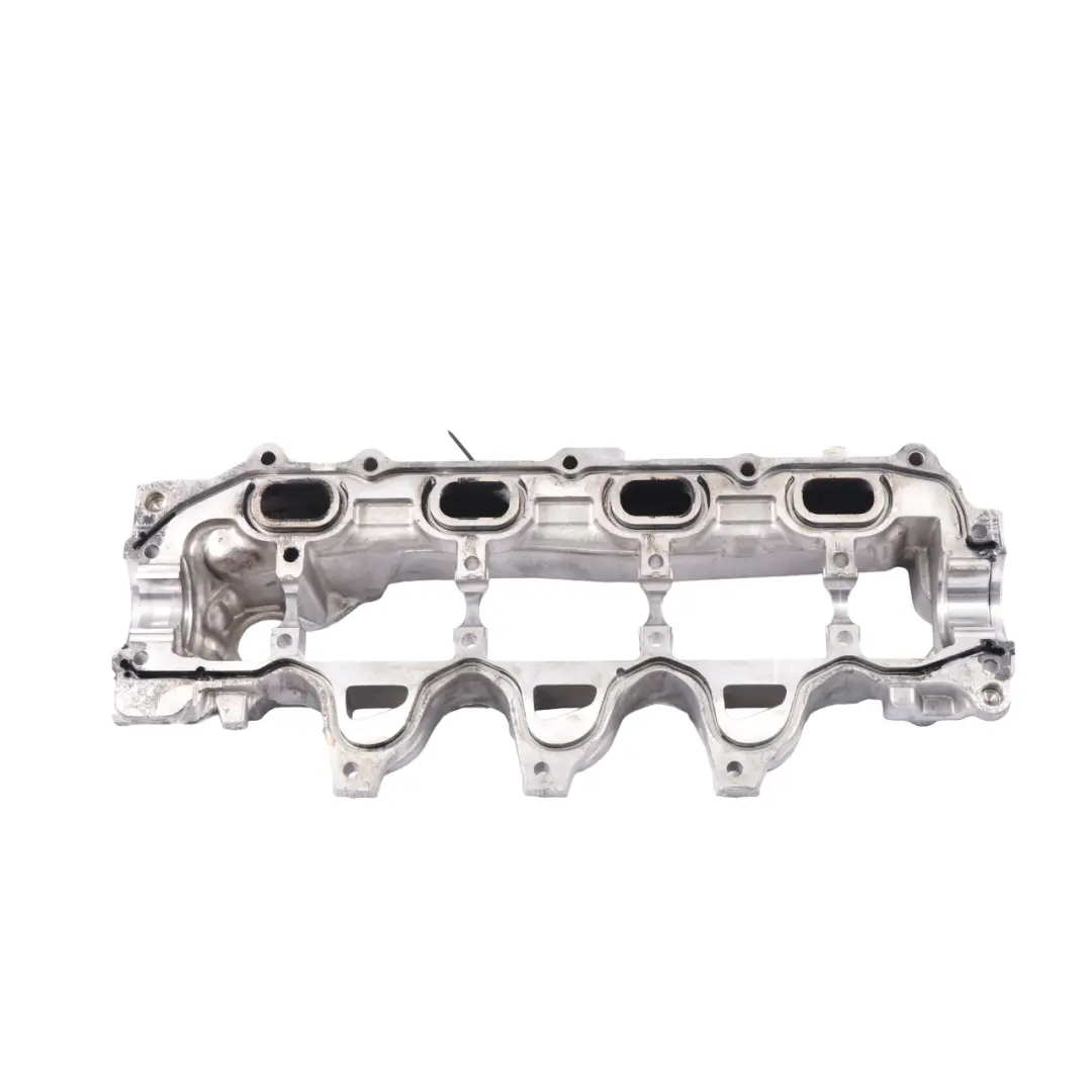 OM608 Diesel Engine Cover Rocker Panelling to Mercedes W177 with Part number 130C01377R Mercedes W177 OM608 Diesel Engine Cover Rocker Panelling - SKU 130C01377R - Part number 130C01377R