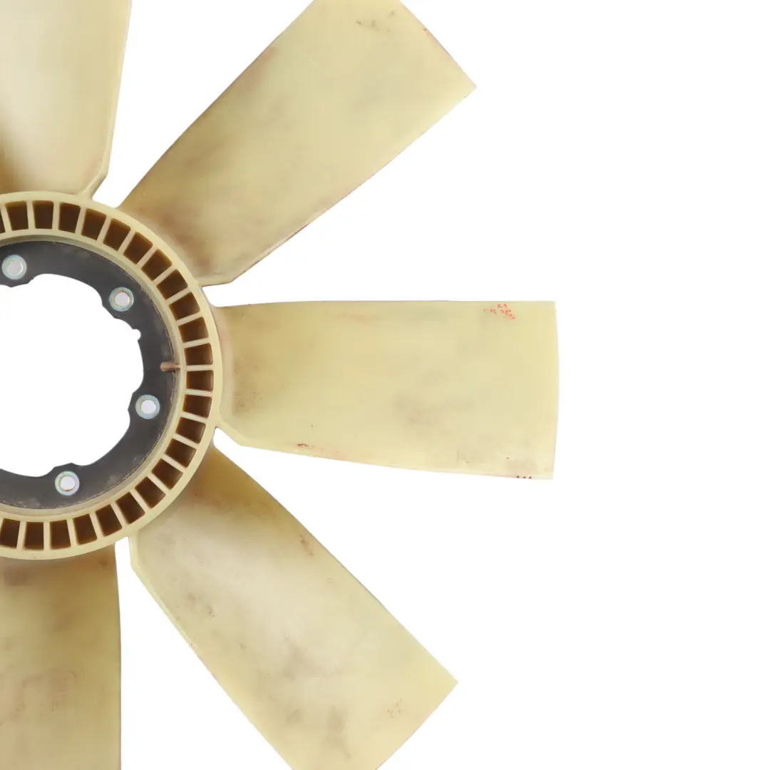 Radiator Fan Blade DAF 85CF 95XF Diesel Engine Cooling Radiator Viscous to with Part number 1315854 Radiator Fan Blade DAF 85CF 95XF Diesel Engine Cooling Radiator Viscous - SKU 1315854 - Part number 1315854