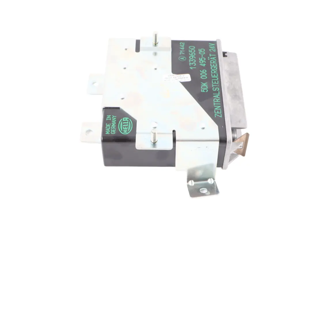 Central Control Unit DAF FT85 CF430 Electronic Module Manual 428 HP to with Part number 1339650 Central Control Unit DAF FT85 CF430 Electronic Module Manual 428 HP - SKU 1339650 - Part number 1339650