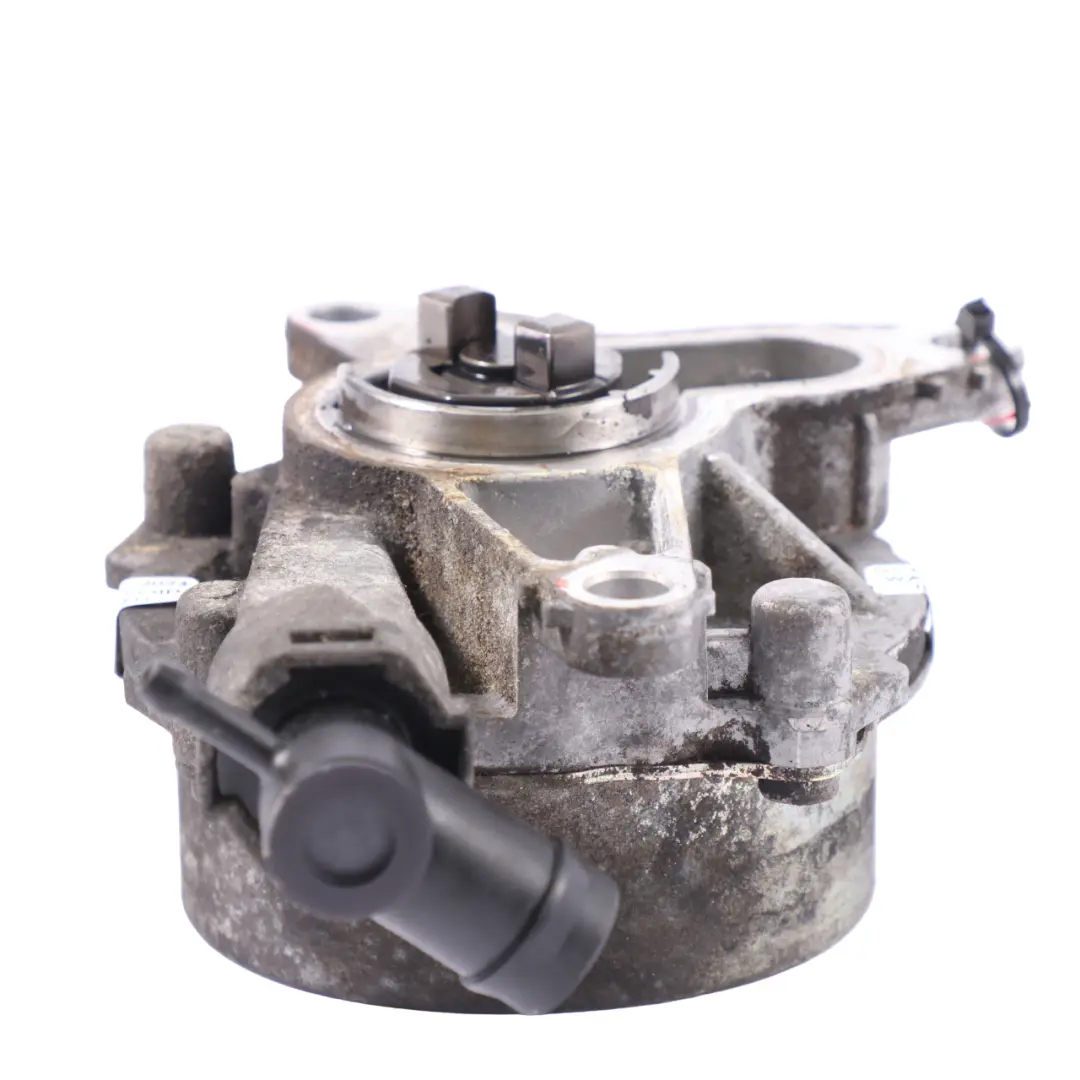 Renault Trafic Mk3 1.6 DCI Diesel Engine Vacuum Pump - SKU 146503760R - Part number 146503760R
