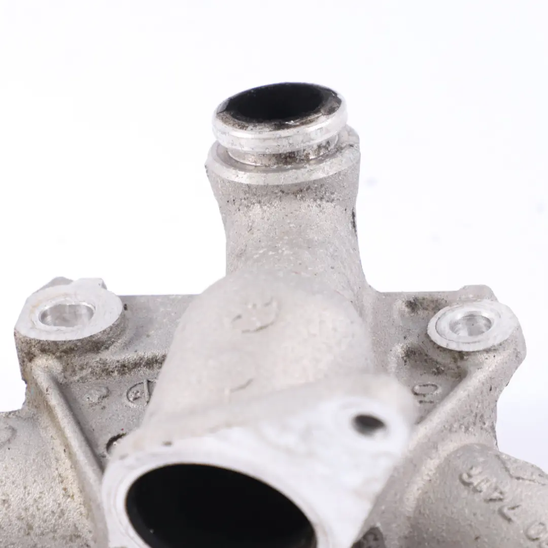 Carcasa Válvula EGR Tubo EGR para Renault Megane Kadjar Captur 1.5 dCi con número de pieza 147173974R Renault Megane Kadjar Captur 1.5 dCi Carcasa Válvula EGR Tubo EGR - SKU 147173974R - Número de pieza 147173974R