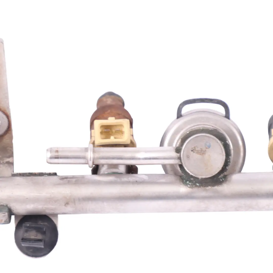 Rail Mini Cooper S R52 R53 Gasolina W11 Tubería combustible Inyector para Fuel con número de pieza 1521389 Fuel Rail Mini Cooper S R52 R53 Gasolina W11 Tubería combustible Inyector - SKU 1521389-3 - Número de pieza 1521389