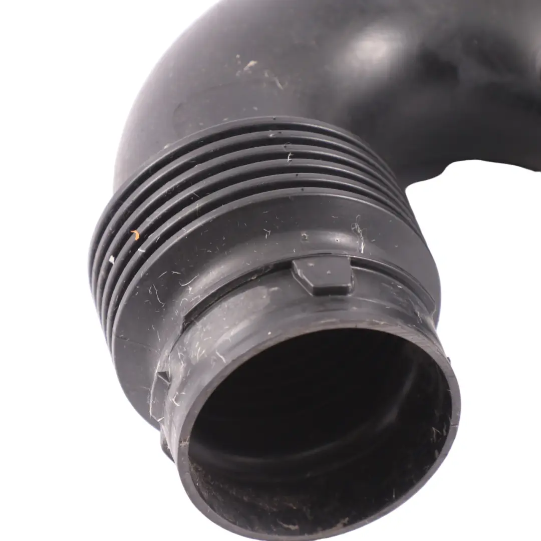 Filter Box Inlet Air Pipe to Renault Trafic III Vauxhall Vivaro B Air with Part number 165555514R Renault Trafic III Vauxhall Vivaro B Air Filter Box Inlet Air Pipe - SKU 165555514R - Part number 165555514R