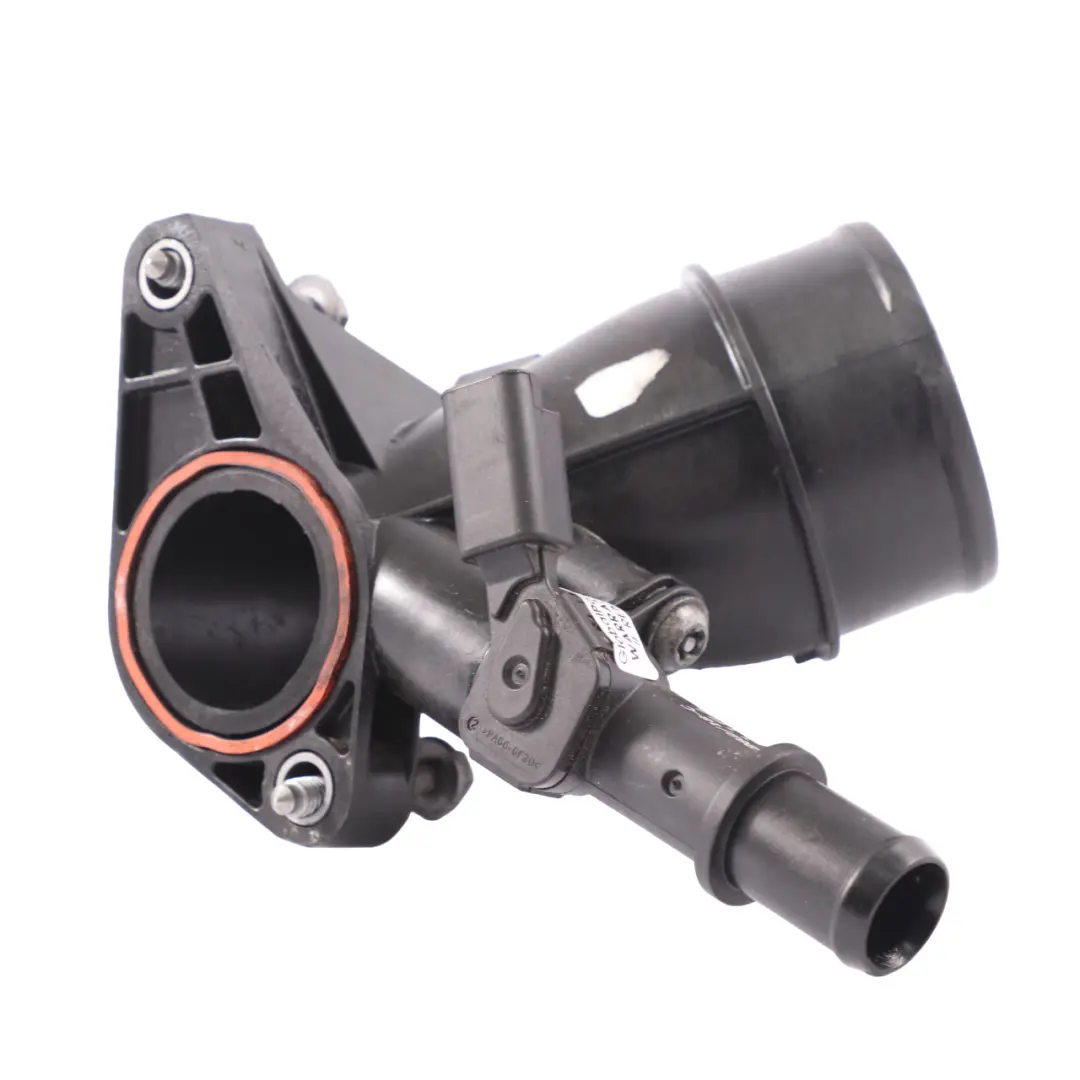 Nisan Qashqai EGR Valve Line Pipe Hose to with Part number 165767603R Nisan Qashqai EGR Valve Line Pipe Hose - SKU 165767603R - Part number 165767603R