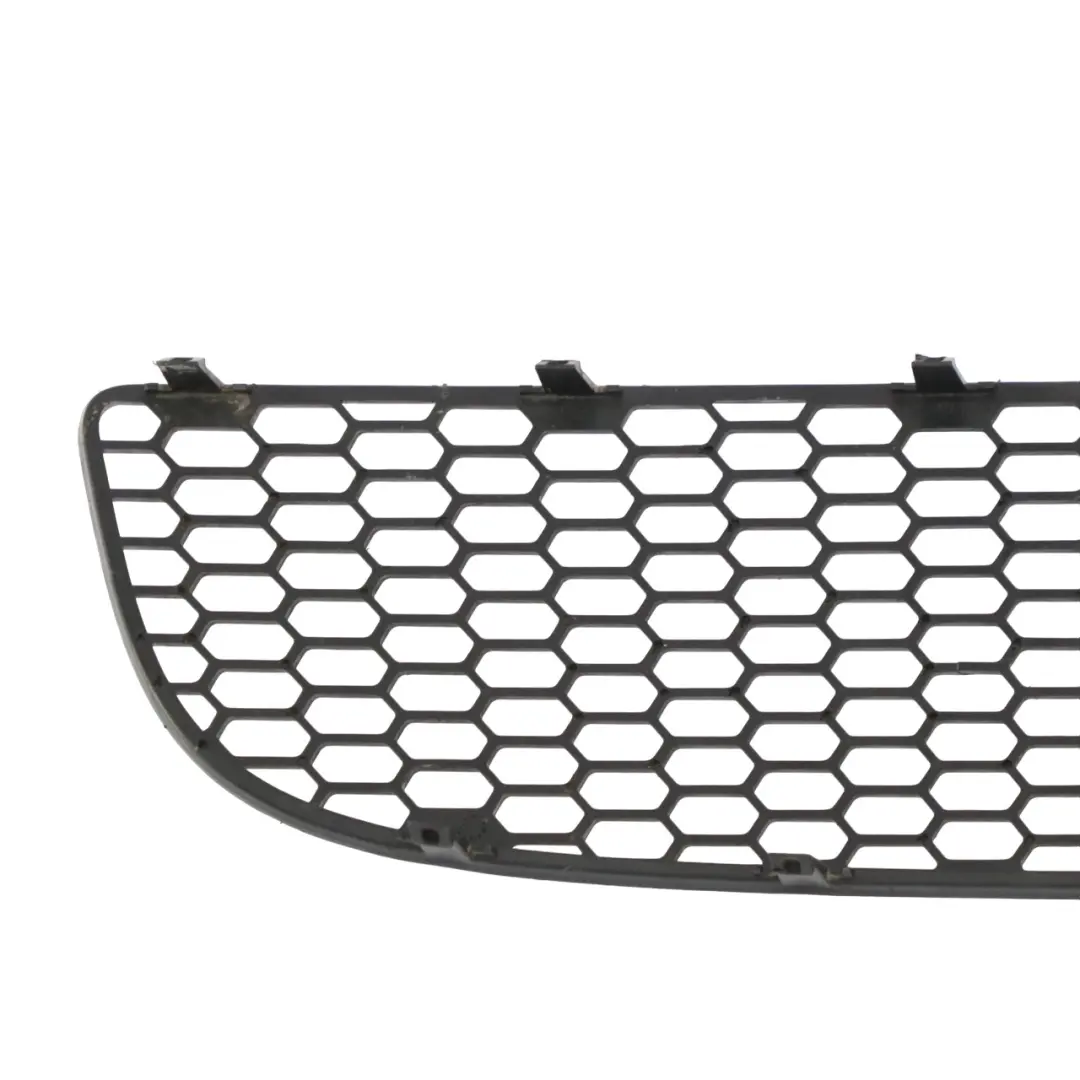 Volkswagen Beetle Pare-chocs Grille centrale inférieure nid d'abeille - SKU 1C0807681H - Numéro de pièce 1C0807681H