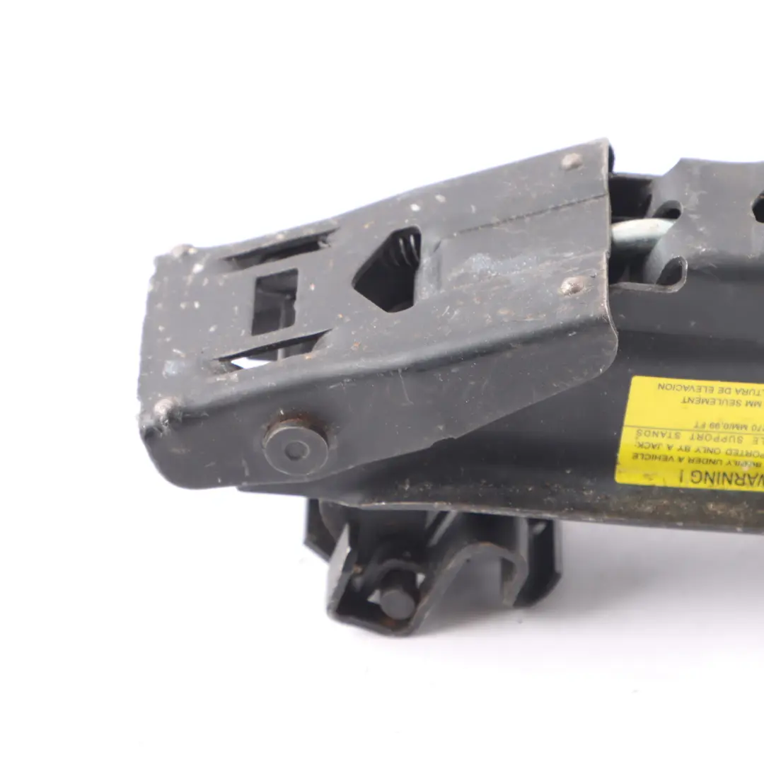 Wagen Heber Audi A3 8P VW Auto Werkzeug Notradheber für mit Teilenummer 1K0011031J Wagen Heber Audi A3 8P VW Auto Werkzeug Notradheber - SKU 1K0011031J - Teilenummer 1K0011031J