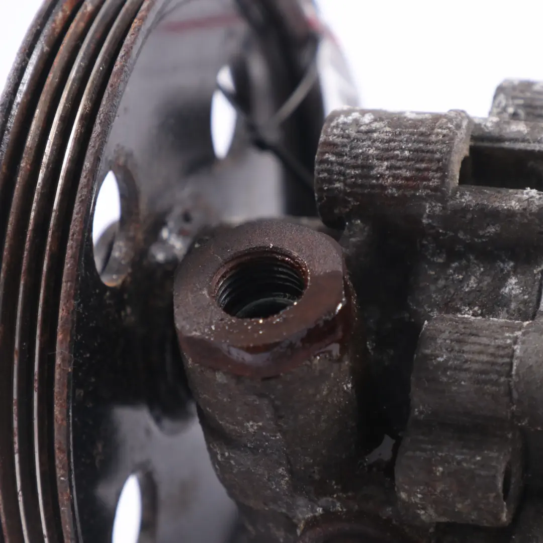 Pompe de direction assistée pour Chrysler Grand Voyager à propos du numéro de pièce 20602164F Chrysler Grand Voyager Pompe de direction assistée - SKU 20602164F - Numéro de pièce 20602164F