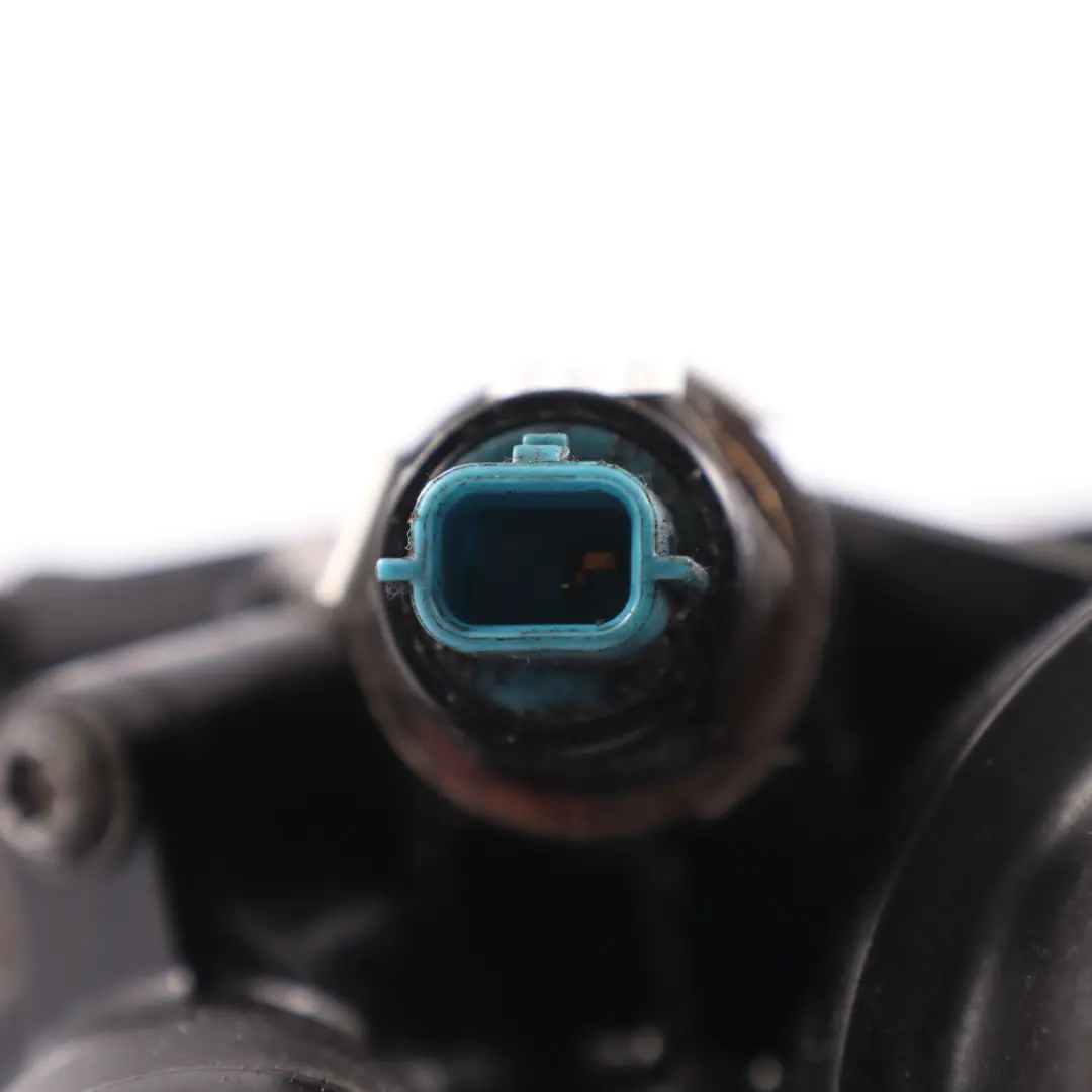 Boîtier de Filtre à Huile Refroidisseur pour Renault Megane à propos du numéro de pièce 213058627R Renault Megane Boîtier de Filtre à Huile Refroidisseur - SKU 213058627R - Numéro de pièce 213058627R