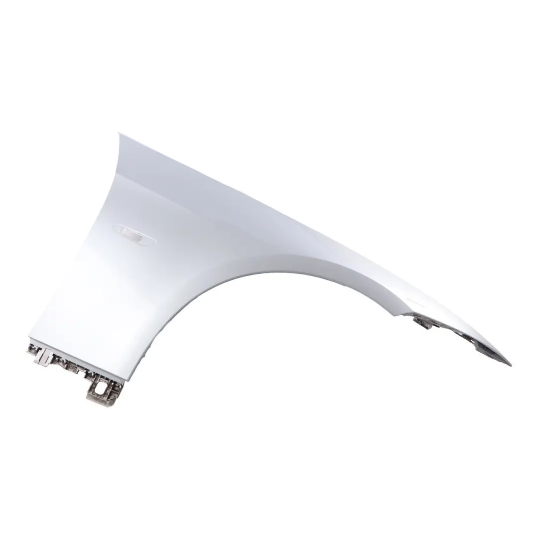 Panel Fender BMW E92 E93 Side Wing Front Right O/S Silverstone Metallic - A29 to with Part number 2155922 Panel Fender BMW E92 E93 Side Wing Front Right O/S Silverstone Metallic - A29 - SKU 2155922-SIL - Part number 2155922