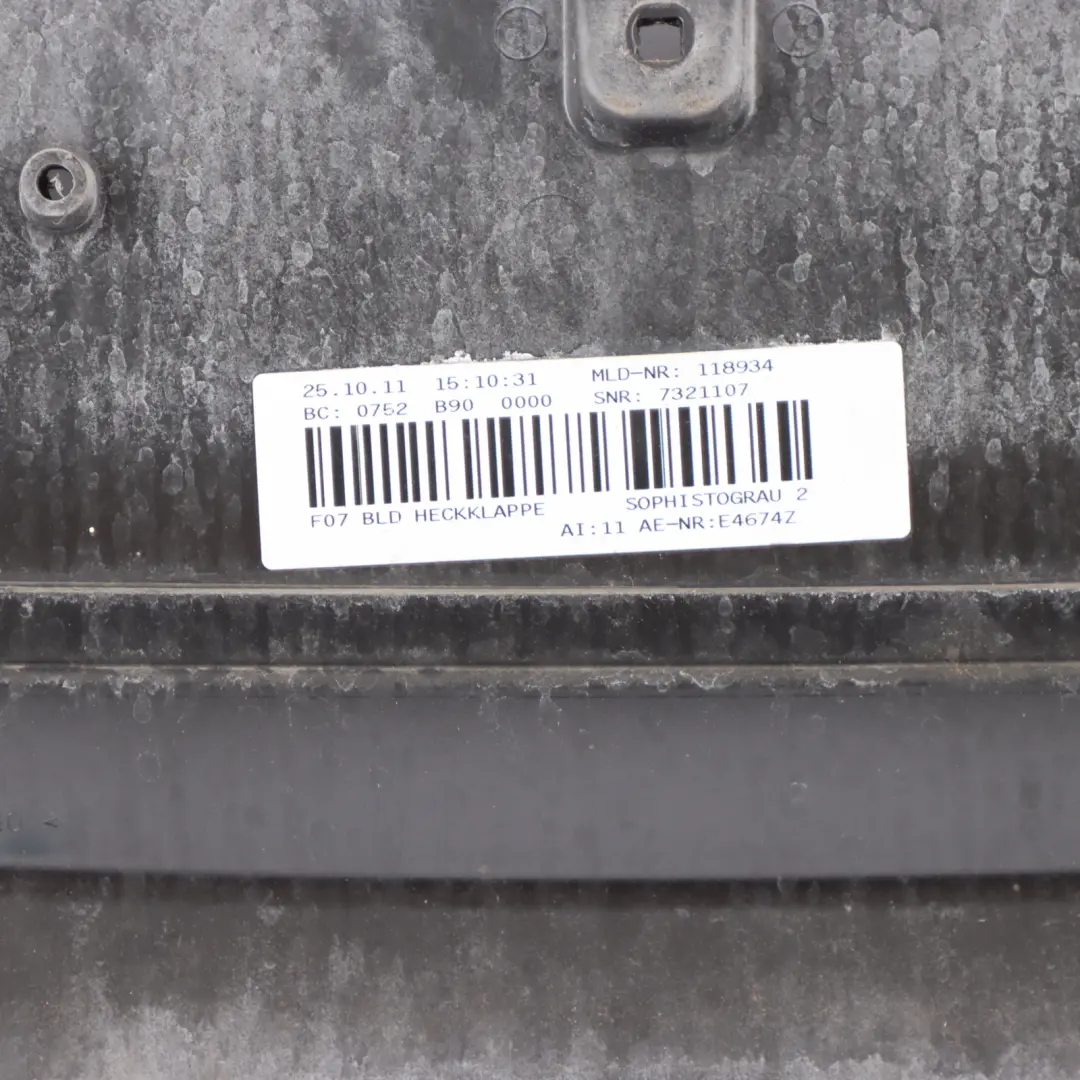 Finisher BMW F07 GT Boot Trunk Lid Trim Panel Cover Sophisto Grey 2 B90 to Tailgate with Part number 2166088 Tailgate Finisher BMW F07 GT Boot Trunk Lid Trim Panel Cover Sophisto Grey 2 B90 - SKU 2166088-SBR - Part number 2166088