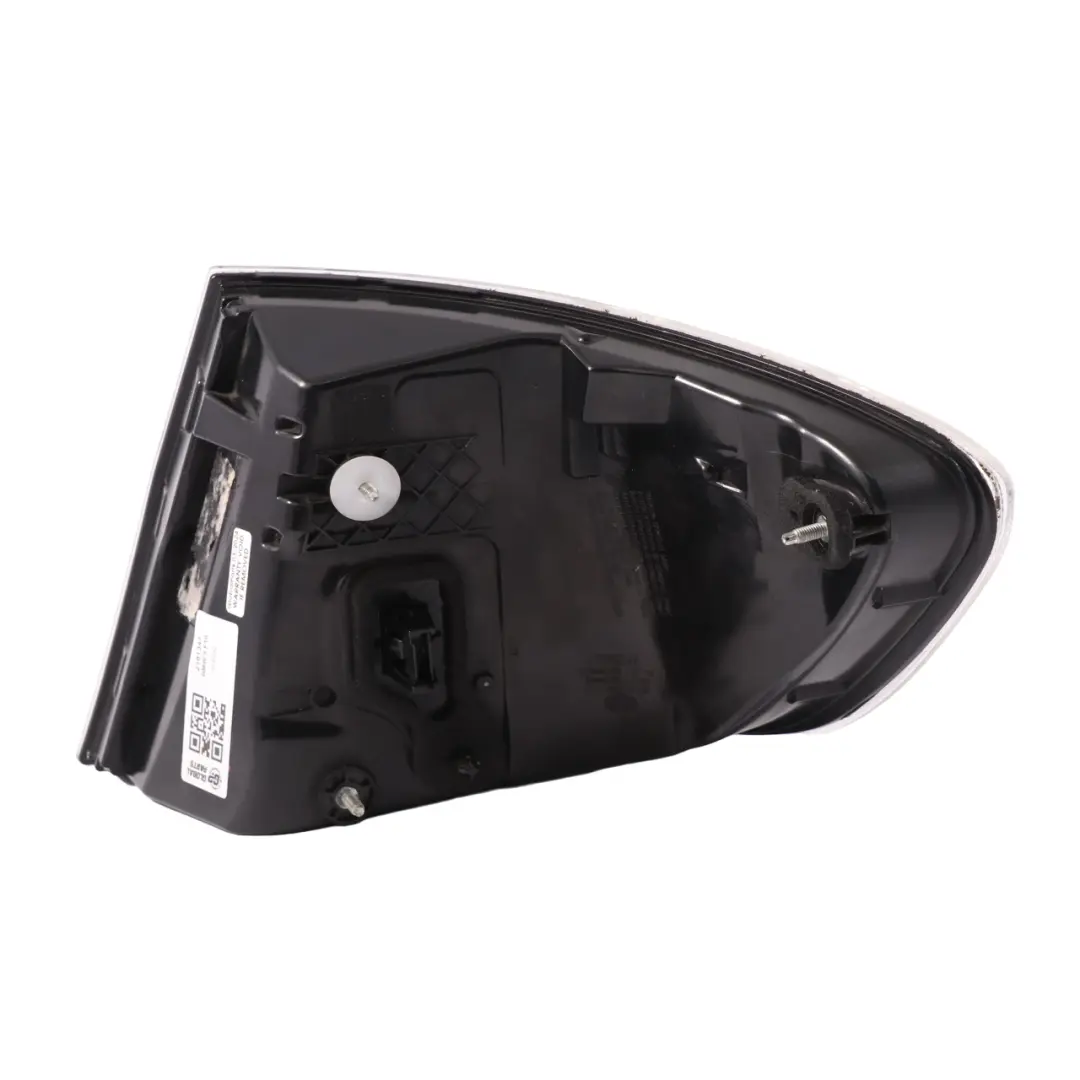 Piloto trasero BMW F10 520d Línea Blanca Lateral Trasero Luz Izquierda para con número de pieza 2181347 Piloto trasero BMW F10 520d Línea Blanca Lateral Trasero Luz Izquierda - SKU 2181347 - Número de pieza 2181347