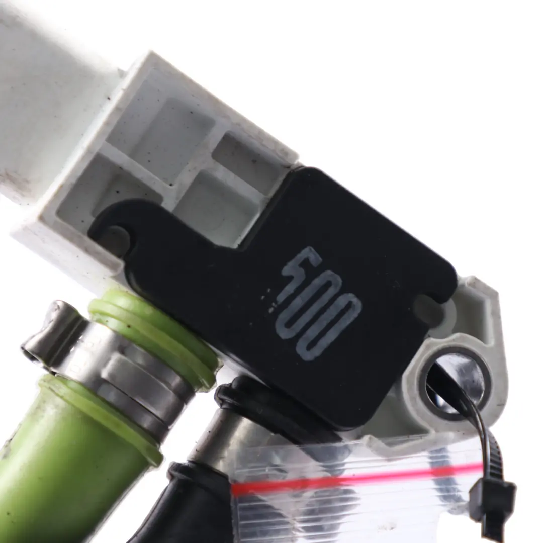 Sensore pressione scarico DPF Sensore antiparticolato per Mercedes W176 con numero di parte 227701177R Mercedes W176 Sensore pressione scarico DPF Sensore antiparticolato - SKU 227701177R-2 - Numero di parte 227701177R