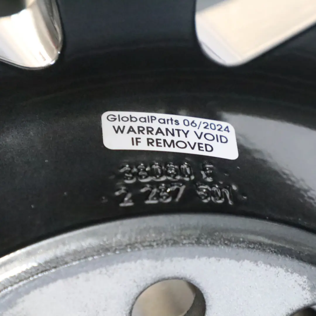 Ferric Grey 4X Cerchio in lega 20" M Star Spoke 666 9J/10J 2287501 per BMW F80 M3 con numero di parte 2287500/2287501 BMW F80 M3 Ferric Grey 4X Cerchio in lega 20" M Star Spoke 666 9J/10J 2287501 - SKU 2287500/2287501 - Numero di parte 2287500/2287501