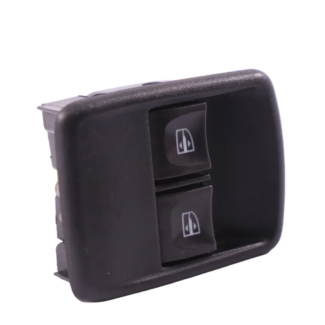 Interrupteur de lève-vitre droit pour Renault Trafic 3 à propos du numéro de pièce 254118044R Renault Trafic 3 Interrupteur de lève-vitre droit - SKU 254118044R - Numéro de pièce 254118044R
