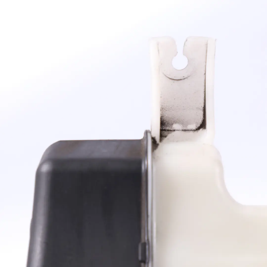 Serbatoio espansione liquido raffreddamento Bottiglia per Hyundai H-1 con numero di parte 254304H000 Hyundai H-1 Serbatoio espansione liquido raffreddamento Bottiglia - SKU 254304H000 - Numero di parte 254304H000