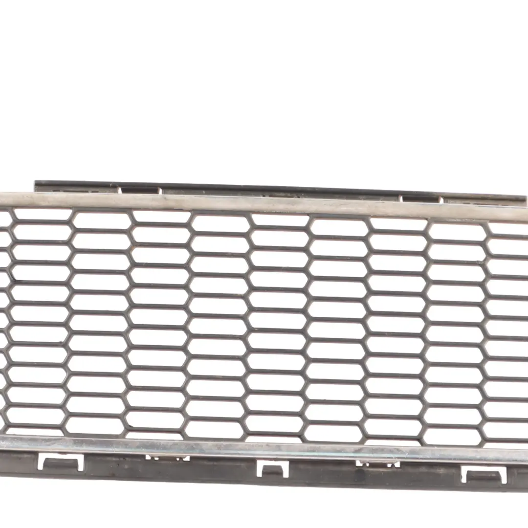 Paraurti Anteriore Fondo Griglia Pannello Cromato per Mini R55 R56 R57 con numero di parte 2755465 Mini R55 R56 R57 Paraurti Anteriore Fondo Griglia Pannello Cromato - SKU 2753645 - Numero di parte 2755465