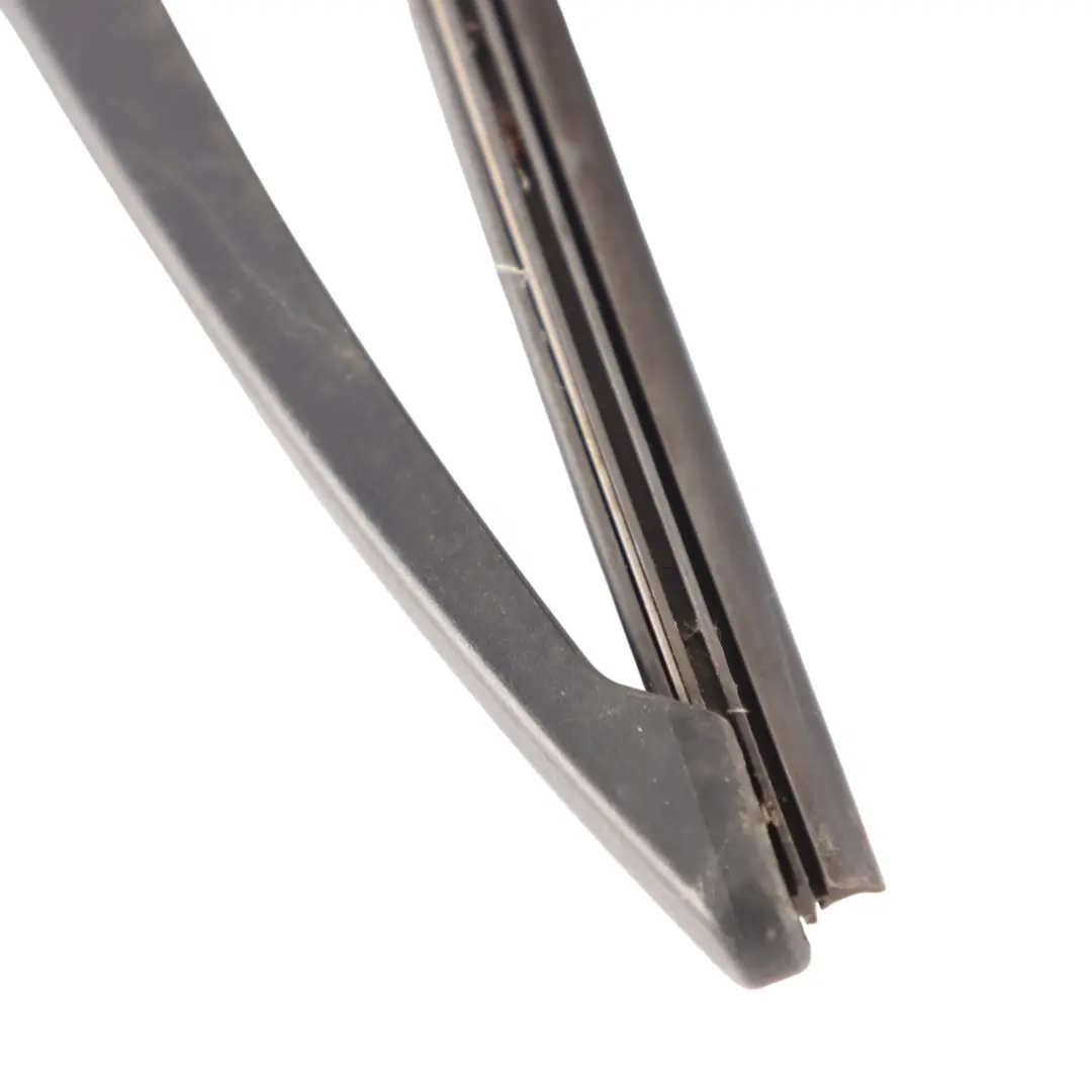 Windscreen Front Wiper Rubber Motor Linkage Windshield to Mini Cooper R56 with Part number 2754288 Mini Cooper R56 Windscreen Front Wiper Rubber Motor Linkage Windshield - SKU 2754288 - Part number 2754288