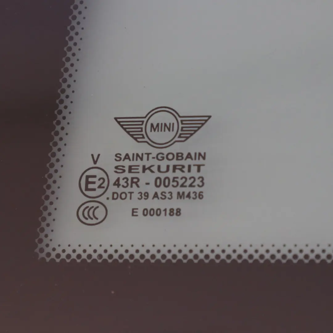 Coupé R58 Vetro fisso laterale SSG posteriore sinistro per Mini con numero di parte 2759503 Mini Coupé R58 Vetro fisso laterale SSG posteriore sinistro - SKU 2759503-1 - Numero di parte 2759503