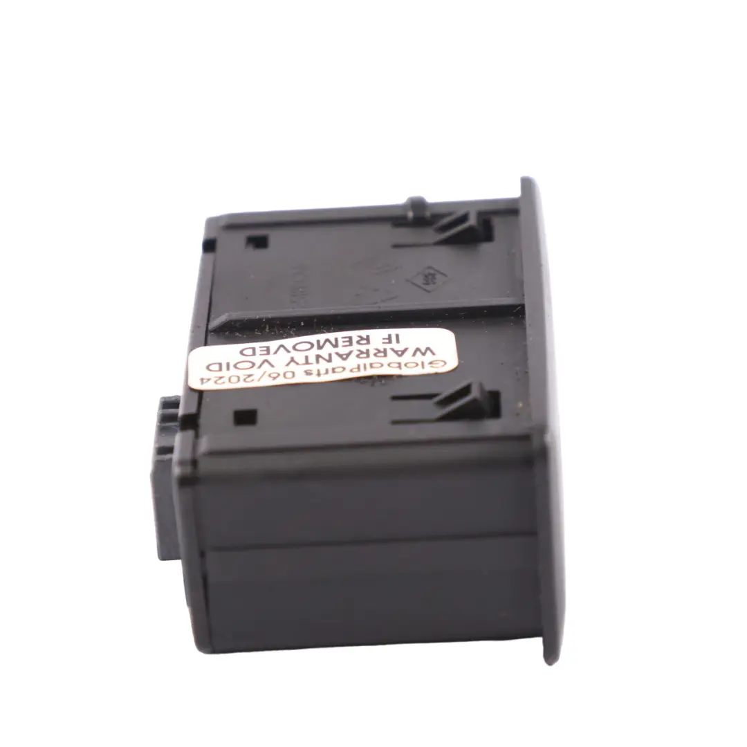 Porta USB Renault Trafic 3 Vauxhall Vivaro B Presa Connettore per con numero di parte 280236188R Porta USB Renault Trafic 3 Vauxhall Vivaro B Presa Connettore - SKU 280236188R - Numero di parte 280236188R