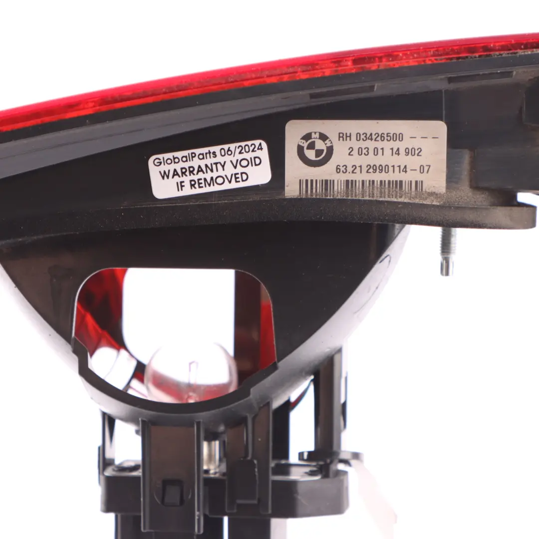 Luz Trasera Luz Tapa Maletero Porton Trasero Lado Derecho para BMW X1 E84 con número de pieza 2990114 BMW X1 E84 Luz Trasera Luz Tapa Maletero Porton Trasero Lado Derecho - SKU 2990114-2 - Número de pieza 2990114