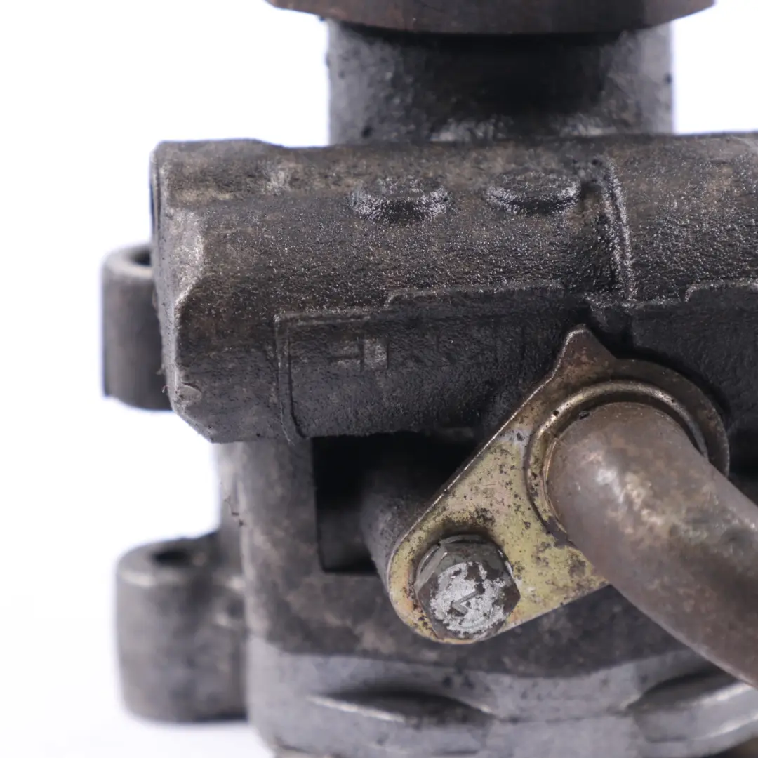 Volkswagen LT 2.5 TDI AVR Pompe direction assistée Unité hydraulique - SKU 2D0422155C - Numéro de pièce 2D0422155C