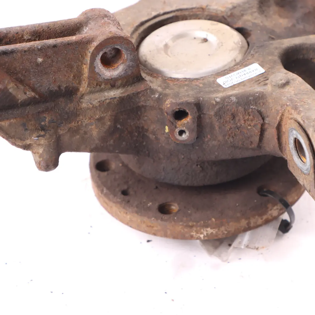 Zwrotnica Piasta Przednia Prawa do Volkswagen Crafter 2E 2.0 Tdi o numerze 2E0407304M Volkswagen Crafter 2E 2.0 Tdi Zwrotnica Piasta Przednia Prawa - SKU 2E0407304M - Numer Części 2E0407304M