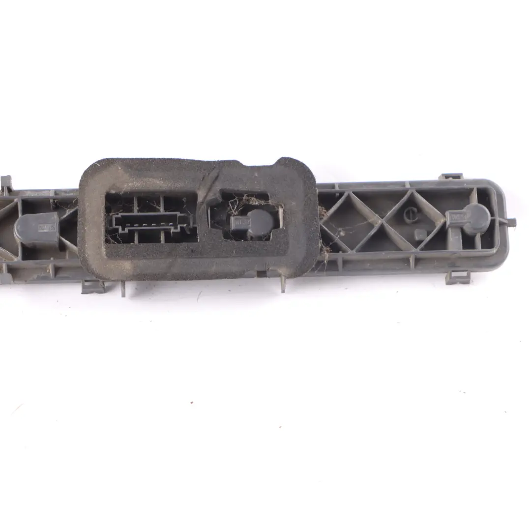 VW Crafter 30-50 Light Bulb Holder Rear Trunk Tailgate Lamp Socket - SKU 2E0945257 - Part number 2E0945257