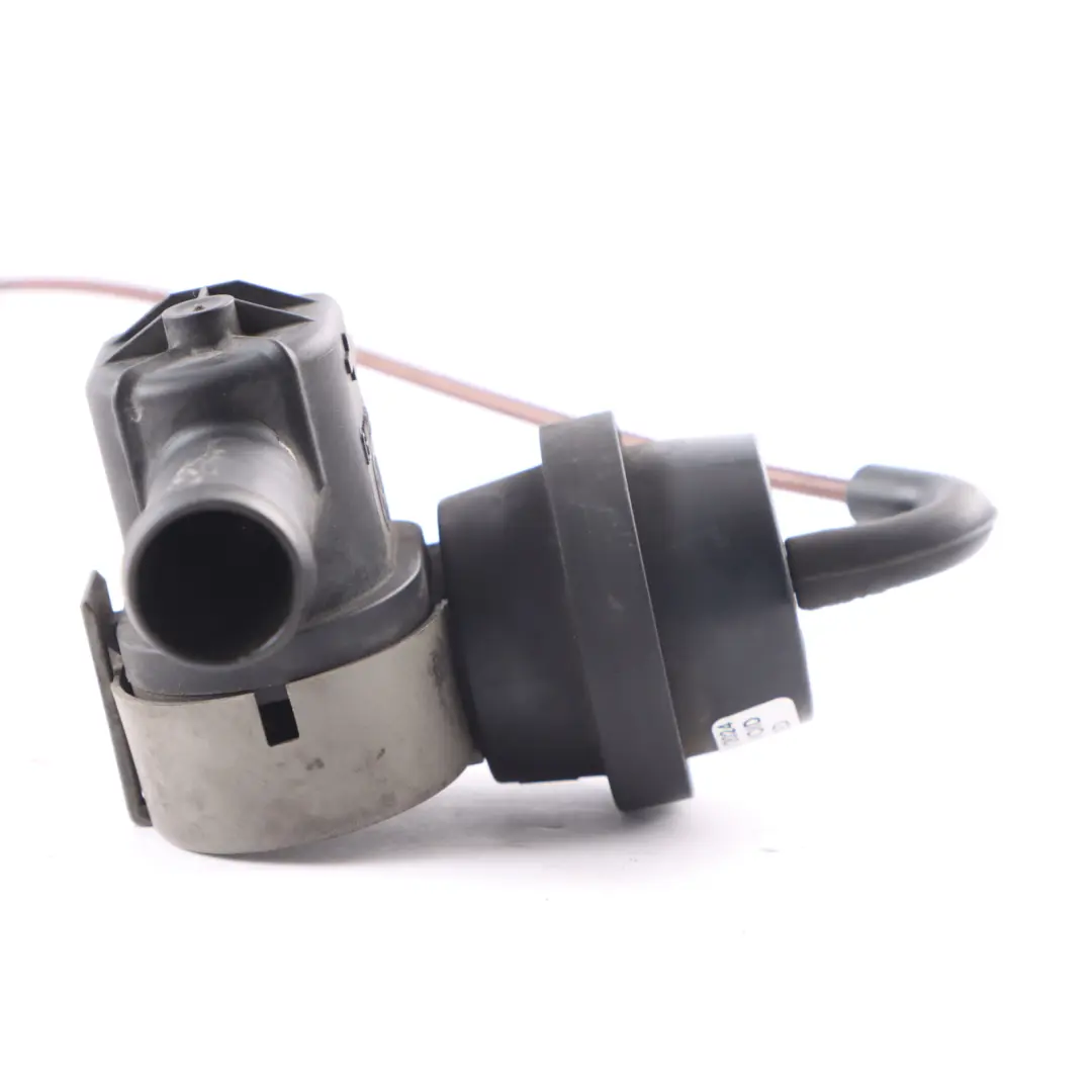 VW Crafter 2.0 TDI Engine Vacuum Valve Heating Vacuum Valve Unit - SKU 2H0121805 - Part number 2H0121805