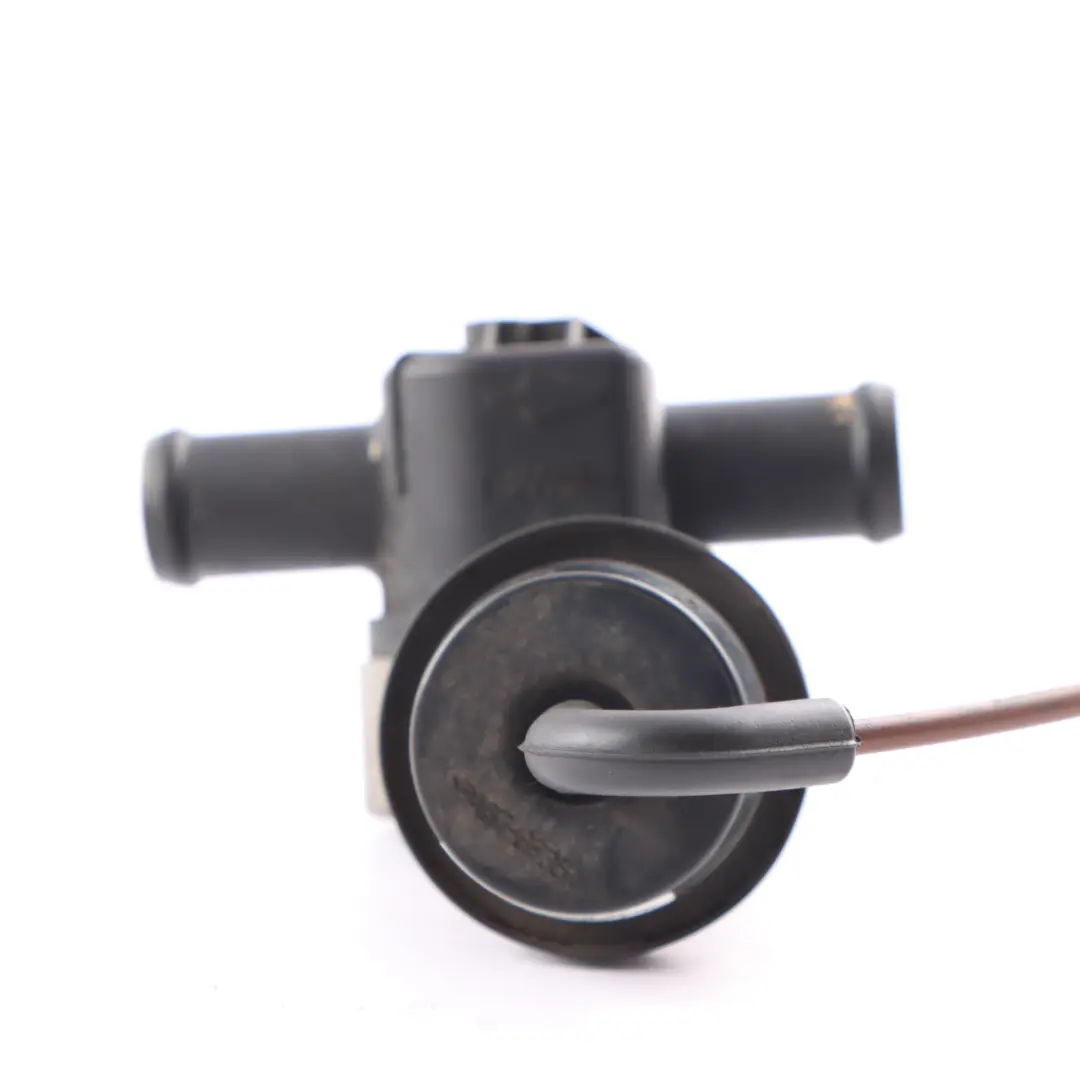 VW Crafter 2.0 TDI Engine Vacuum Valve Heating Vacuum Valve Unit - SKU 2H0121805 - Part number 2H0121805