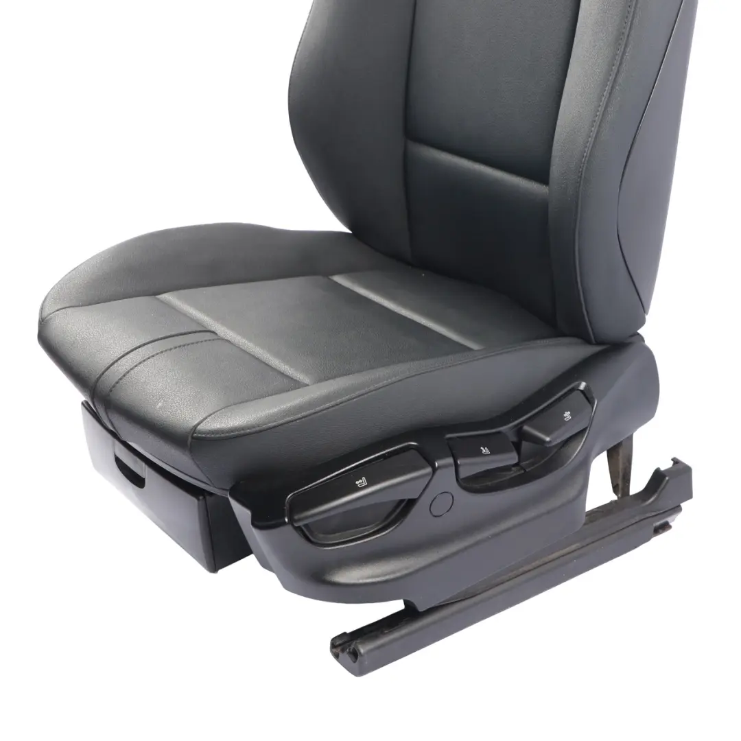 Siège Avant Gauche Intérieur En Similicuir Sensatec Noir pour BMW X3 E83 à propos du numéro de pièce 3421898 BMW X3 E83 Siège Avant Gauche Intérieur En Similicuir Sensatec Noir - SKU 3421898-1 - Numéro de pièce 3421898