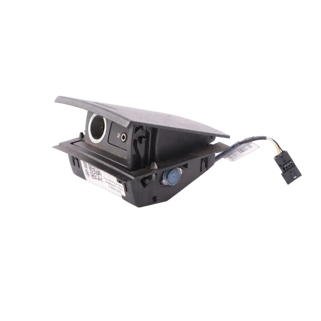 Aux Socket BMW X3 E83 LCI Rear Center Console Lighter Socket Cover Black 3428288 to with Part number 3428293 Aux Socket BMW X3 E83 LCI Rear Center Console Lighter Socket Cover Black 3428288 - SKU 3428293-3 - Part number 3428293